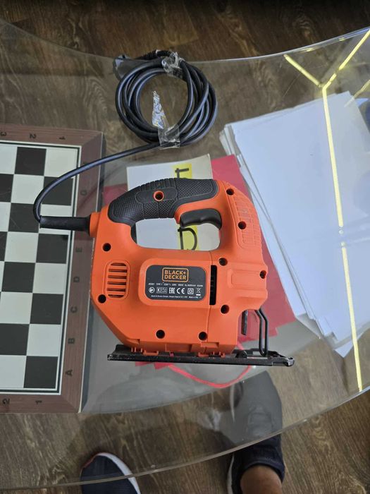 BLACK&DECKER 400W компакт