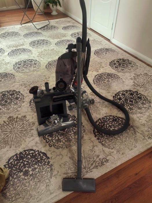 продается Пылесос Kirby