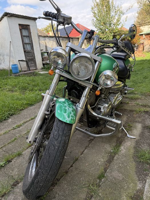 Motocicleta yamaha XVS 1100