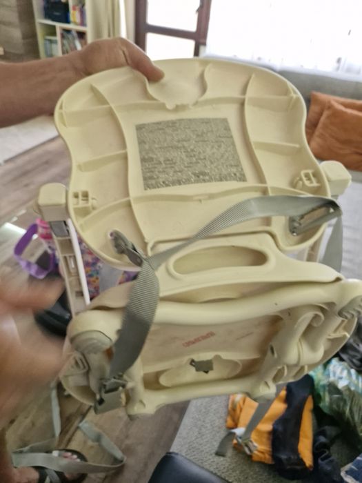 Столче за хранене CAM