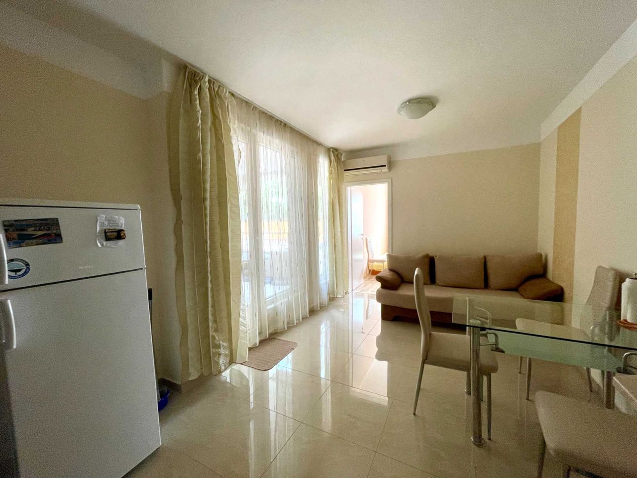 Продава се Тристаен апартамент в Поморие - 83 кв.м за 844 €/кв.м - Снимка #1