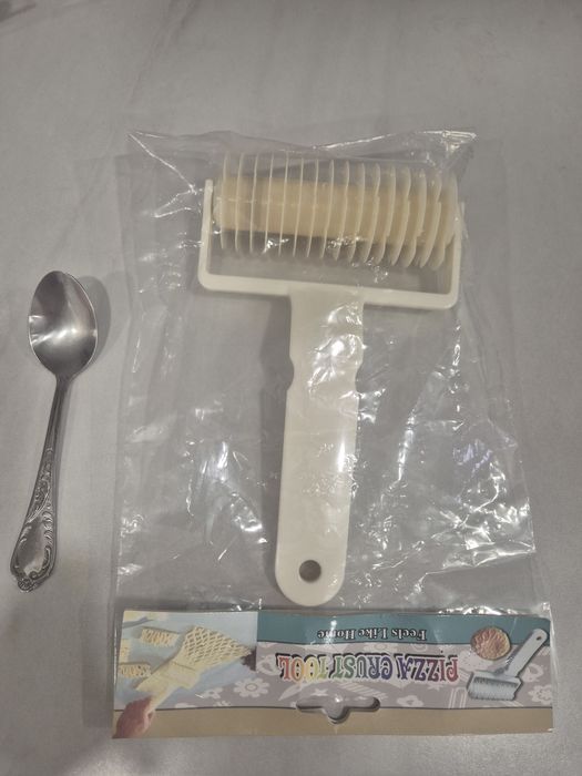 Прорезыватель для пирогов