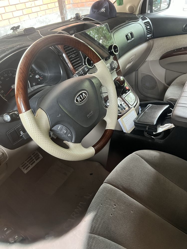 Kia carnival benzin metan