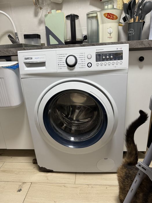 Продам стиральную машинку Atlant