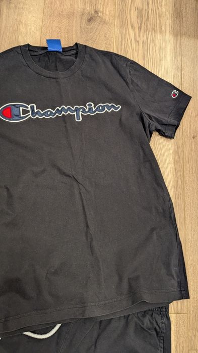 Тениска/къси панталони Champion 170 см.