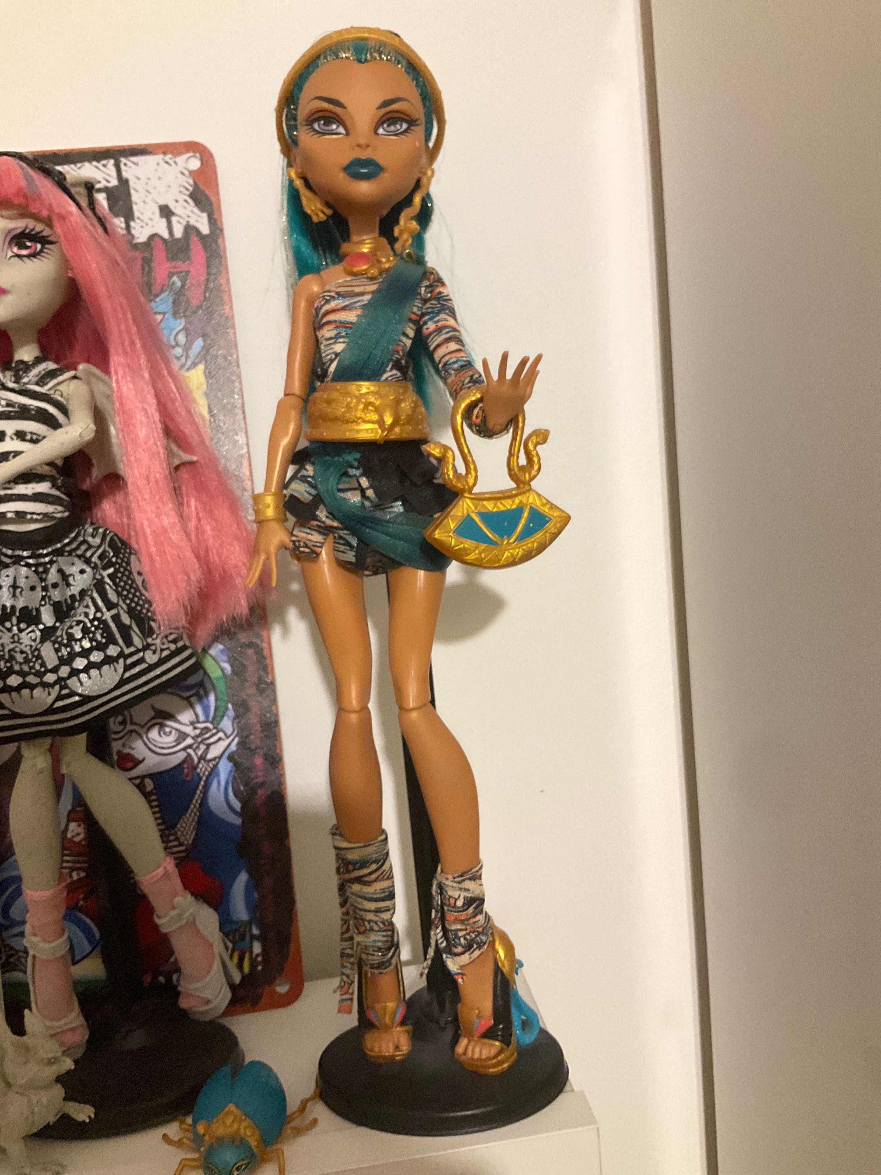 Монстър хай кукли в много добро състояние monster high dolls