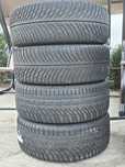 4 Броя 225/40/18 Michelin 2x6,5mm 2x5,8mm