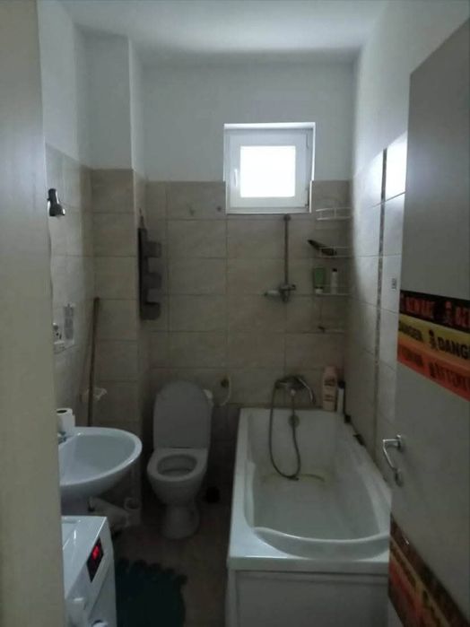 Vand apartament 2 camere, direct proprietar , grădiniță Petru Rareș