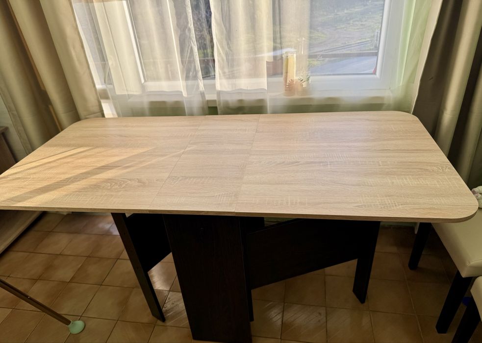 Сгъваема трапезна/кухненска маса