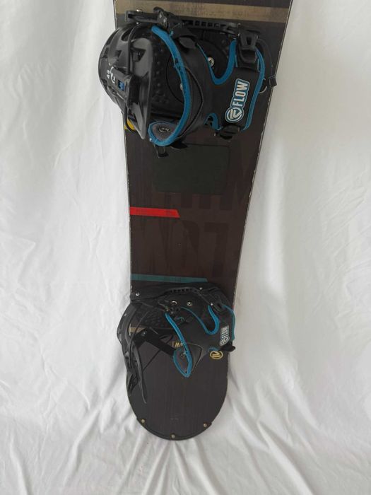Placa snowboard Flow Rhythm 155cm Wide cu legaturi Flow