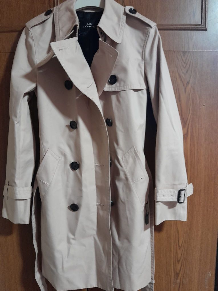 Oferta!!! Palton Coach purtat o dată