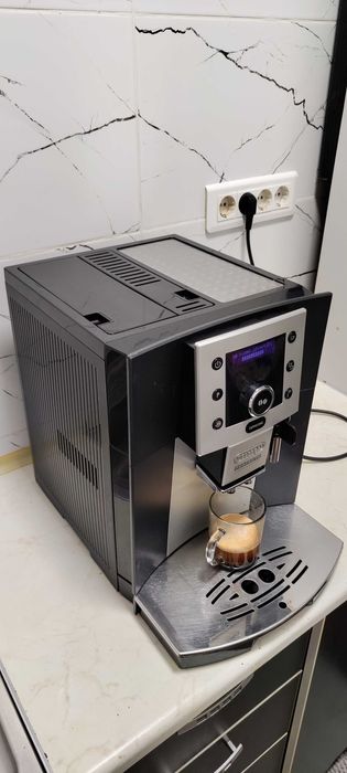 Espressor Automat DeLonghi Perfecta ESAM 5500.T Aparat cu Cafea Boabe