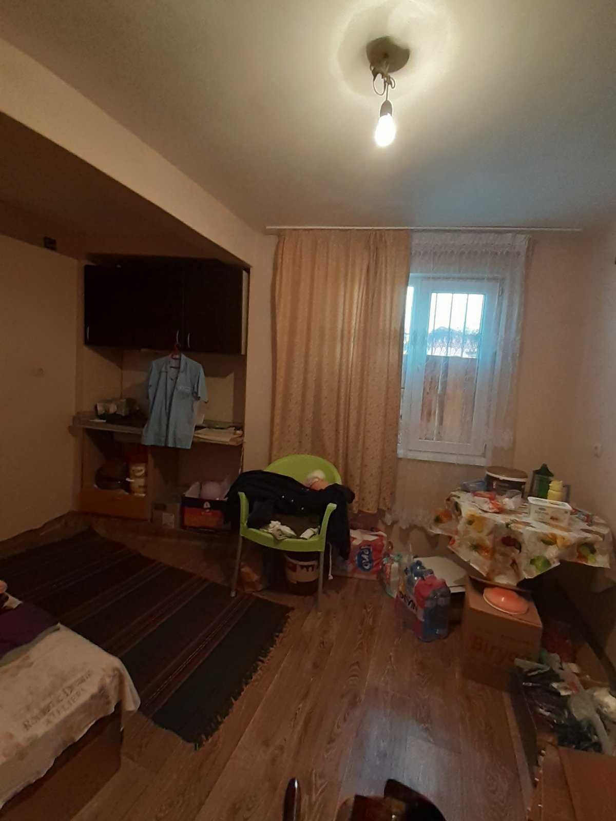 ДВУЕТАЖНА КЪЩА в кв. Тракийски, гр. Хасково