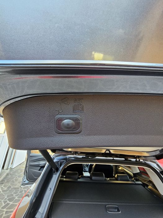 Vand Ford Kuga 2 titanium