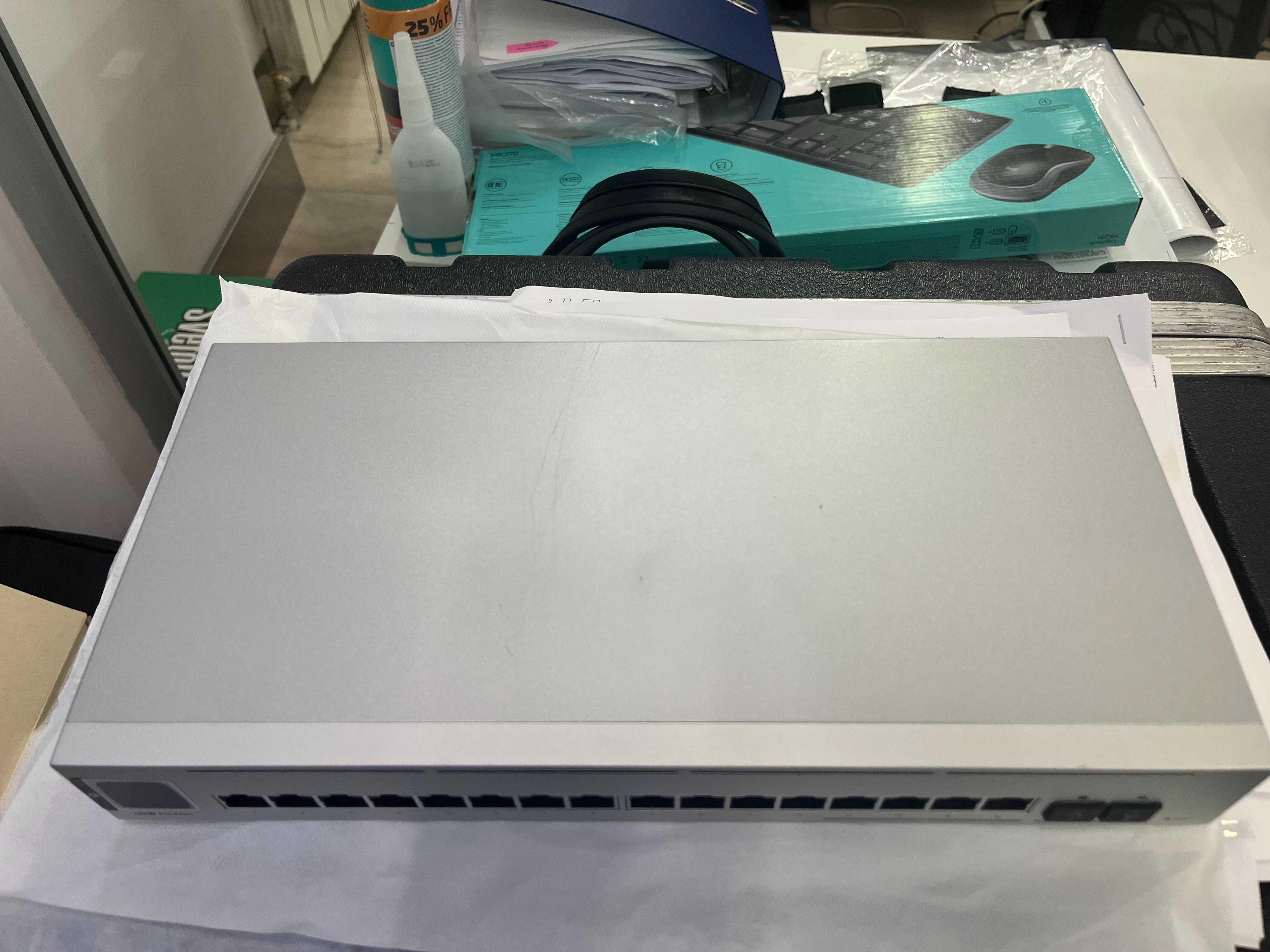 Сетевой, управляемый  коммутатор Ubiquiti USW-Pro-Max-16