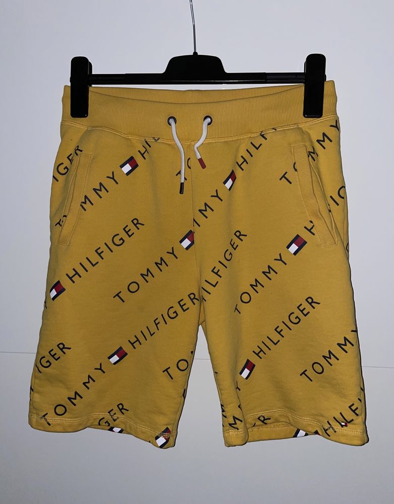 Pantaloni Tommy Hilfiger marimea 176 cm merge S
