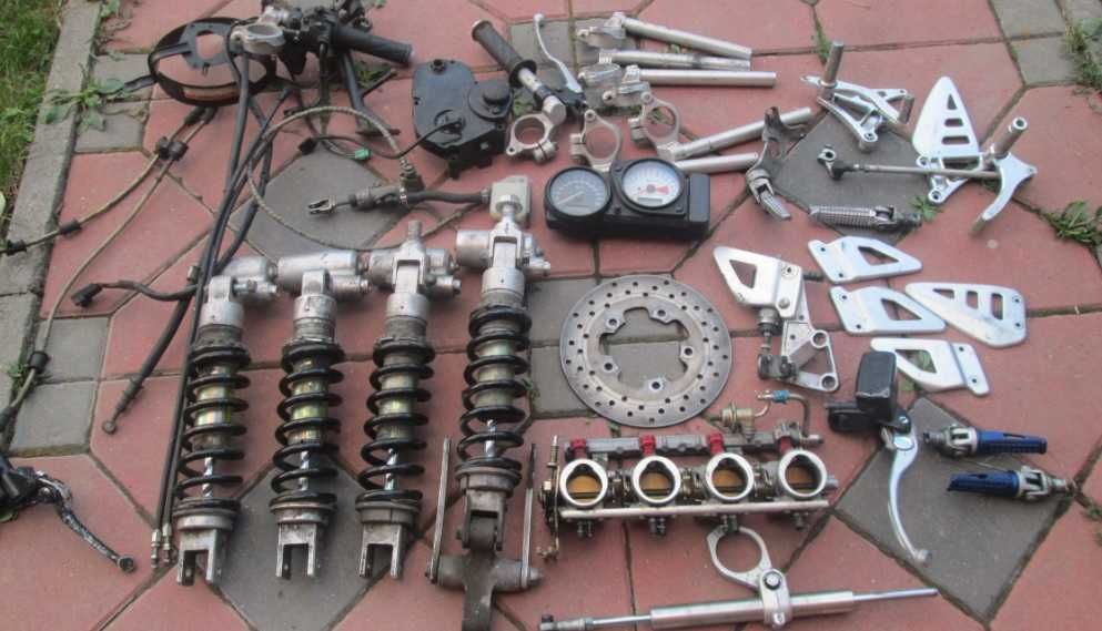 scarite sa   Suzuki GSXR600 750 SRAD