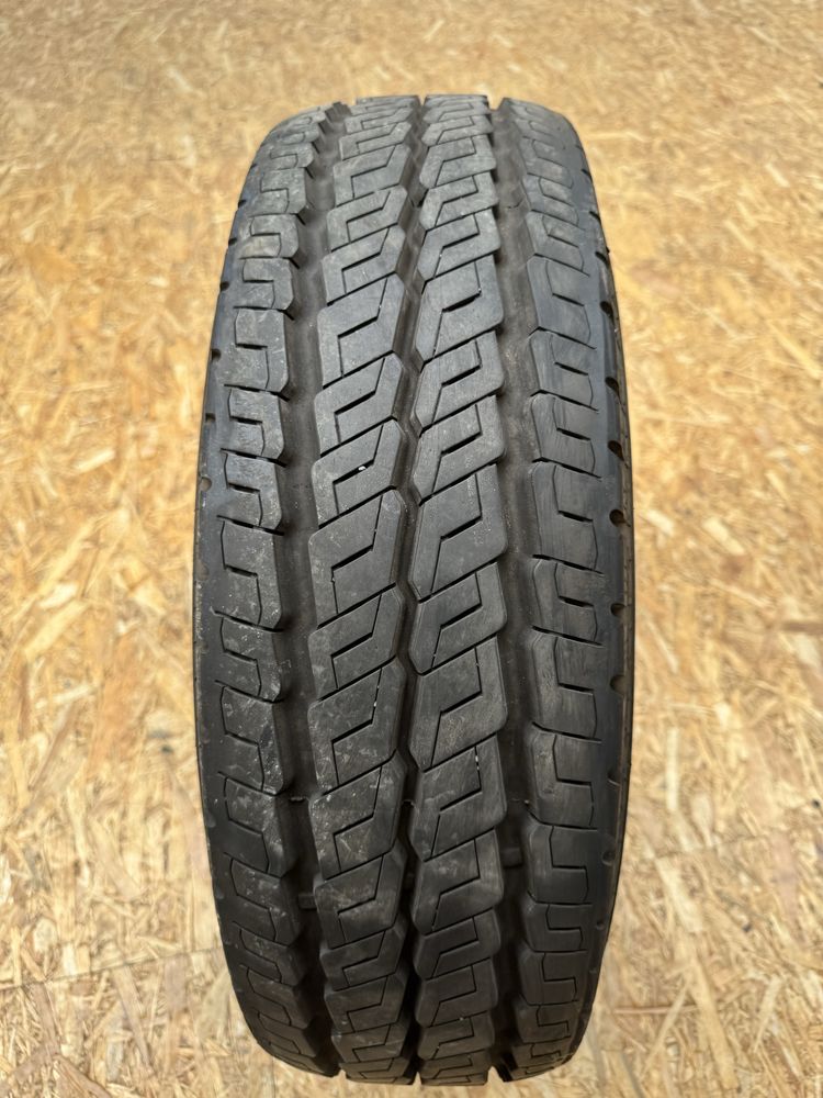 2 x Cauciucuri Continental 215/75 R16C – 7mm profil, DOT 2018