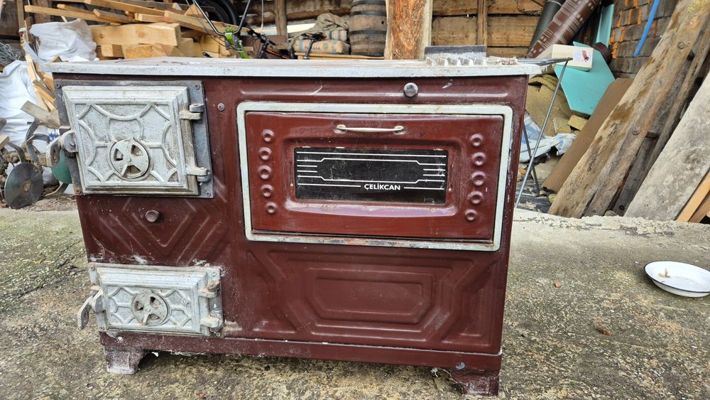 Готварска Печка на дърва