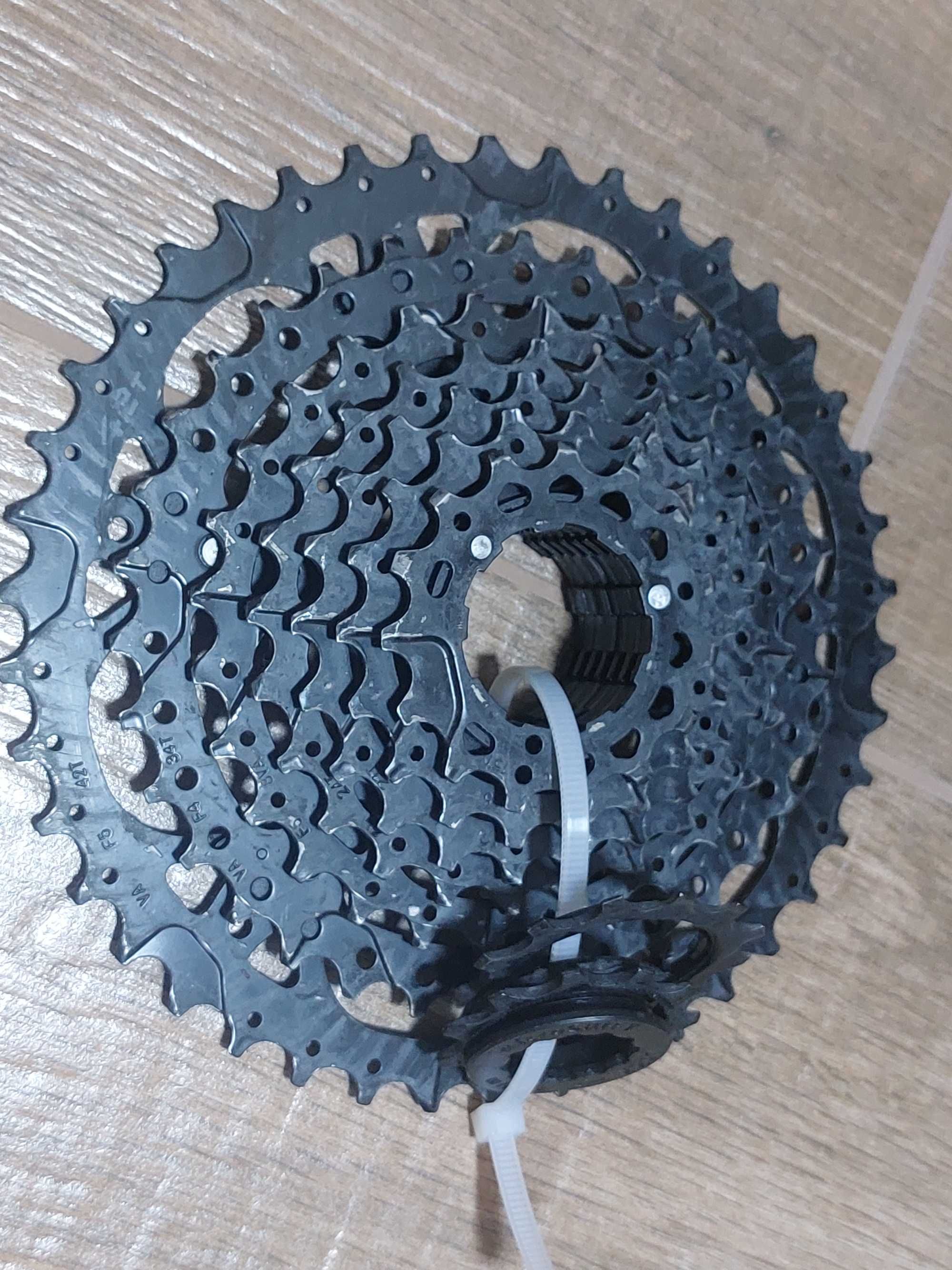 ЗАДНА ГЛАВИНА Formula DC-22, 6-Bolt freehub, disc, 135x9mm spacing, qu