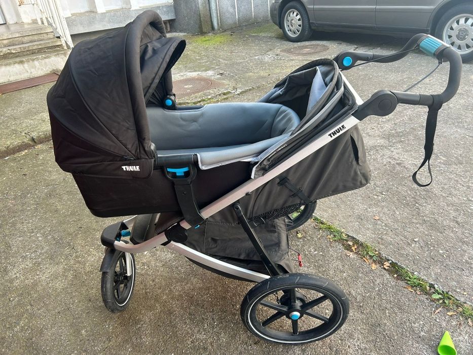 Thule Urban Glide 2 cu Basinet si Scoica + adaptoare, protectie poaie