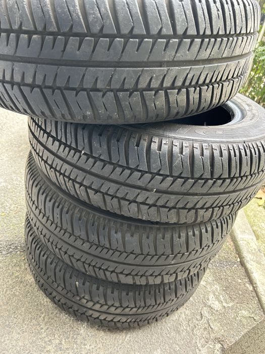 Vand 4 cauciucuri vara Debica 185/65/15