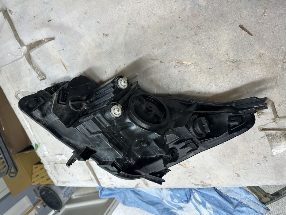 Far dreapta opel insignia.cod:1el011165-02.