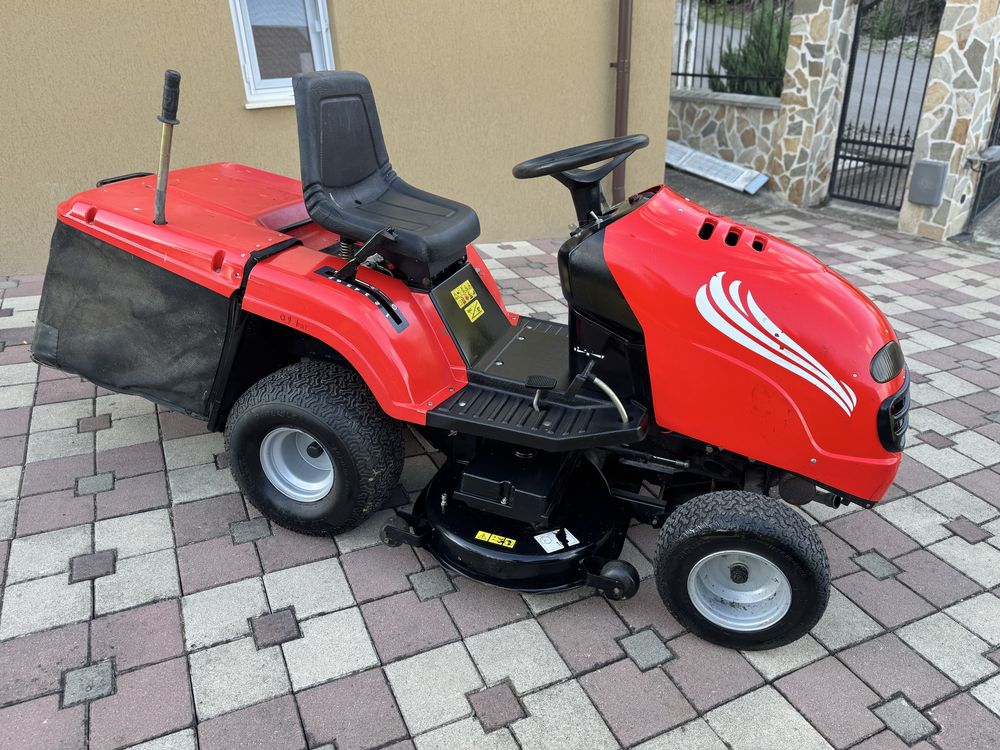Tractoras tuns iarba gazon V2 16 CP