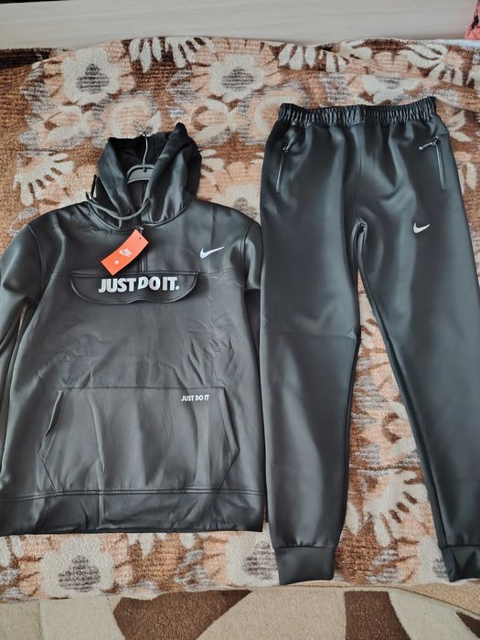 Спортен екип NIKE / Анцунг мъжки NIKE