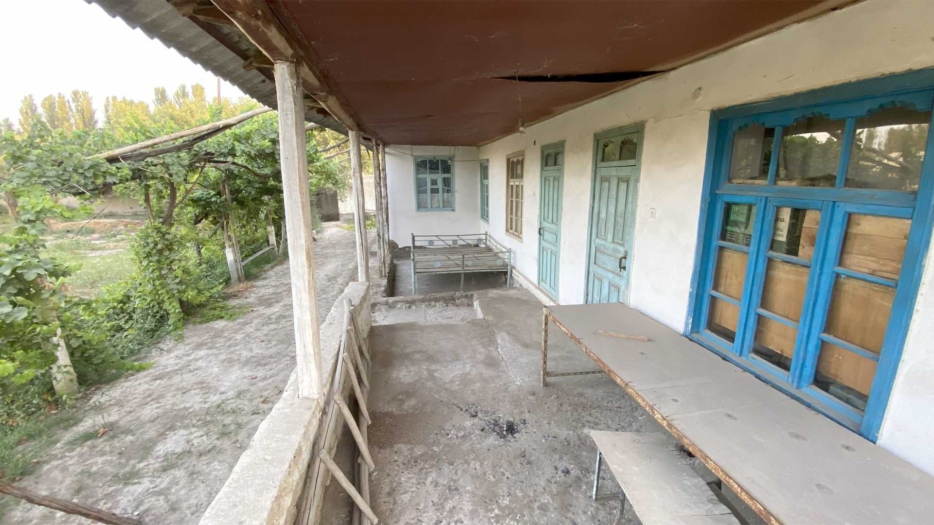 16 sotixli katta hovli, Rishton Avazboyda sotuvda!