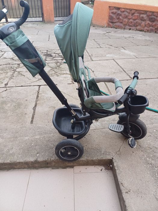 Vând tricicleta copii