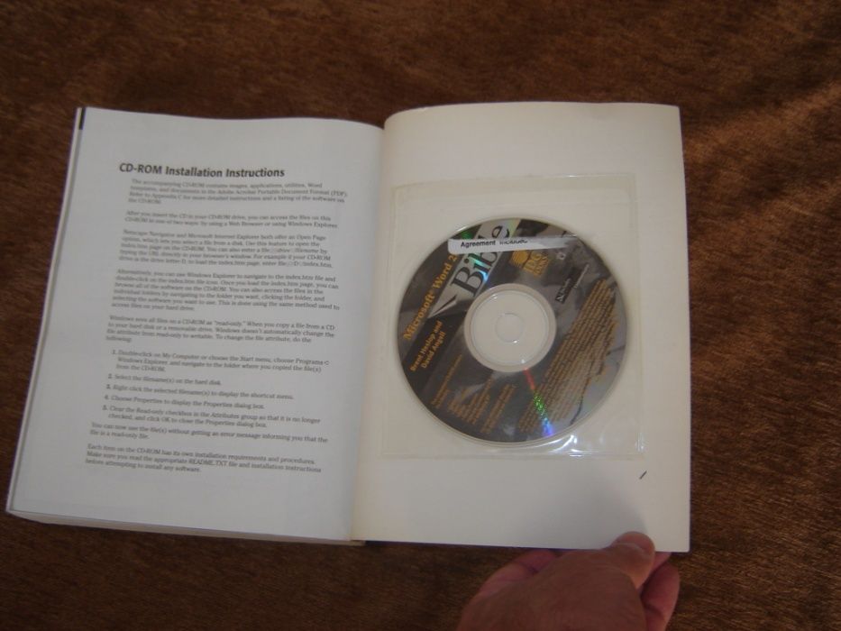 Carte Bible Word 2000 cu CD