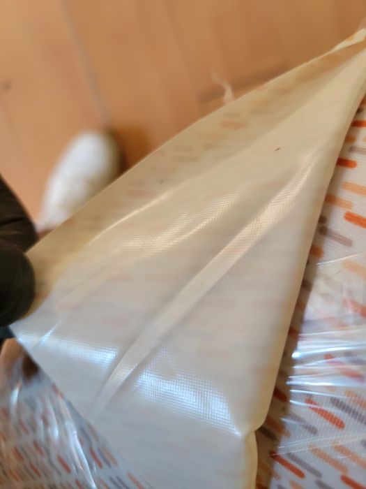 Vând 50 metri liniari față de masa super calitate adusa din Italia