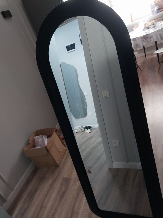 Продается зеркало новое