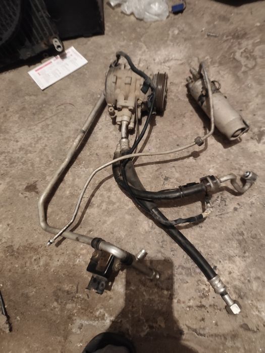 Компресор за климатик с тръбите за Сузуки Витара 1.6 16v