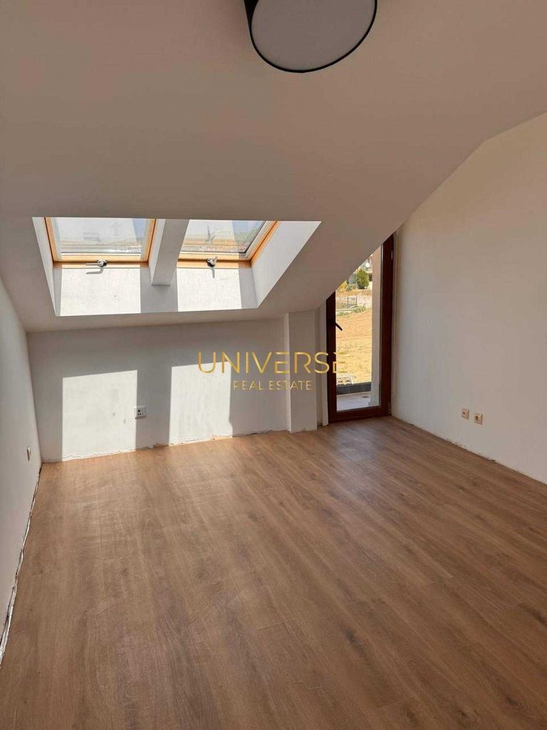 Продава се Двустаен апартамент в с. Кошарица, Област Бургас - 76 кв.м за 1125 €/кв.м - Снимка #12