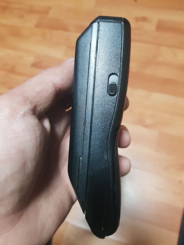 Vand tel foarte vechi pt colecție moto7500