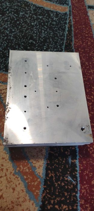 Vând Radiator aluminiu.