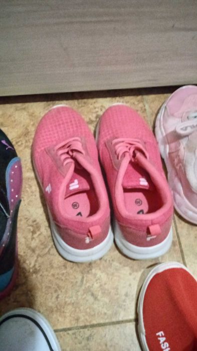 Детски маратонки кецове сандали чехли боти и др от 22 eu номер до 33 N