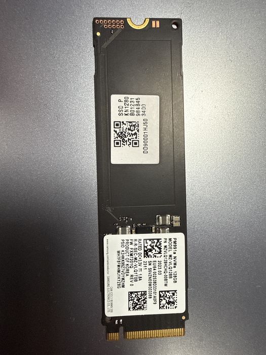 SSD Samsung PM991a 128 ГБ есть 6 шт