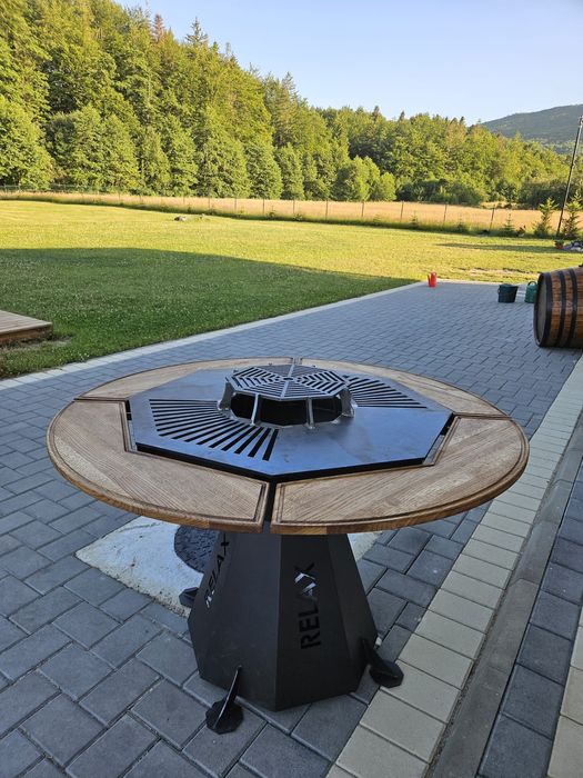 Gratar rotund cu plită