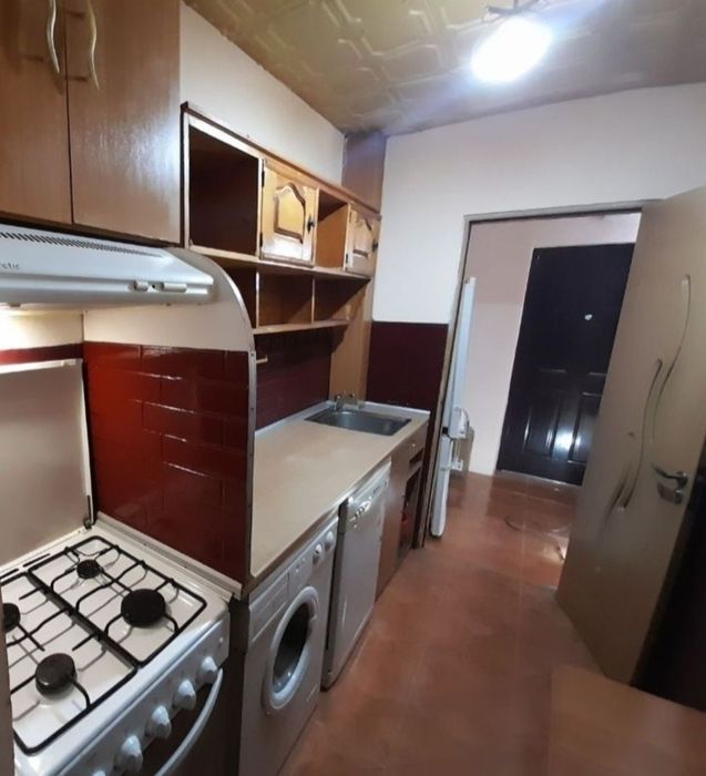 Garsonieră de vânzare