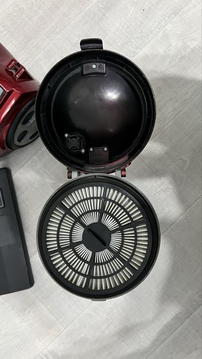 Продам пылесос Proliss