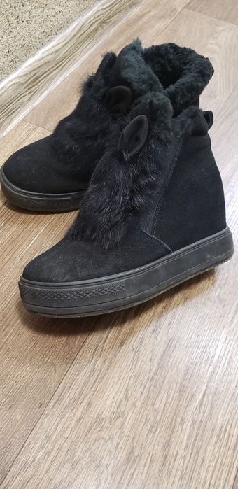 Утепленные ботиночки на танкетке, 36р