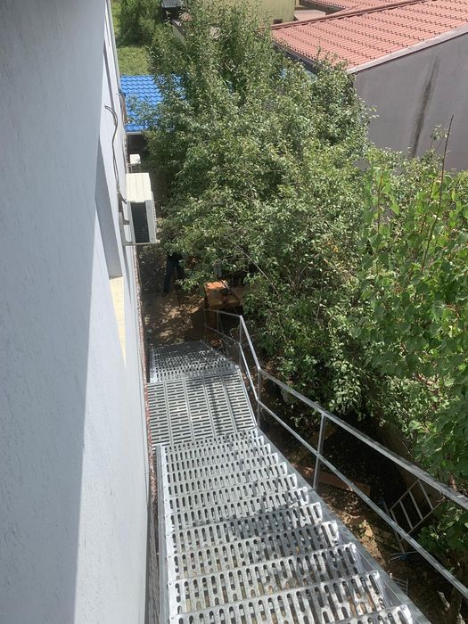 Scara metalica zincata exterioara pt  casa , beci și incendiu ISU