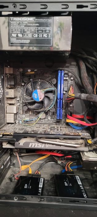 Unitate desktop gaming