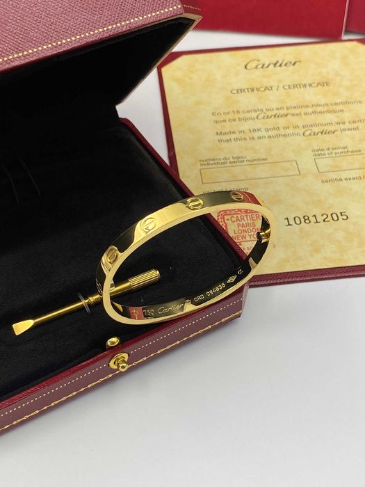 Brățară model Cartier LOVE 21 Gold 18K