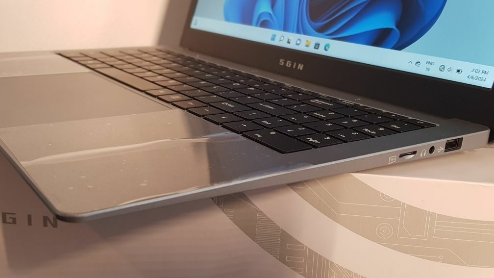 Laptop SGIN m15 450 lei