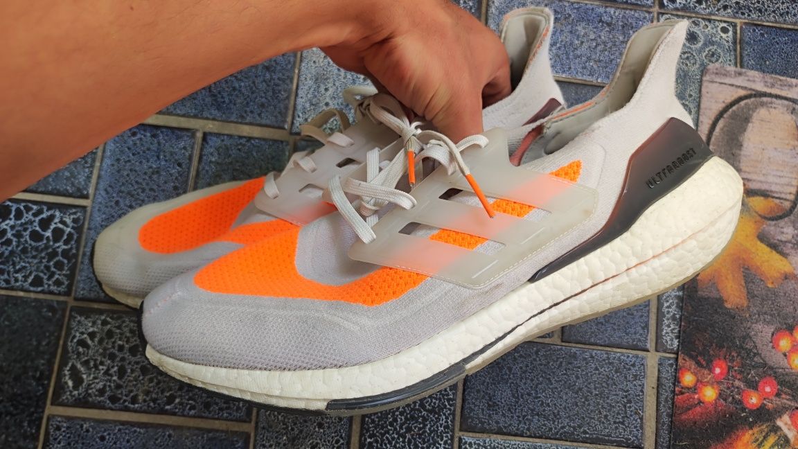 Adidas Ultra boost 22 / 49 1/3
