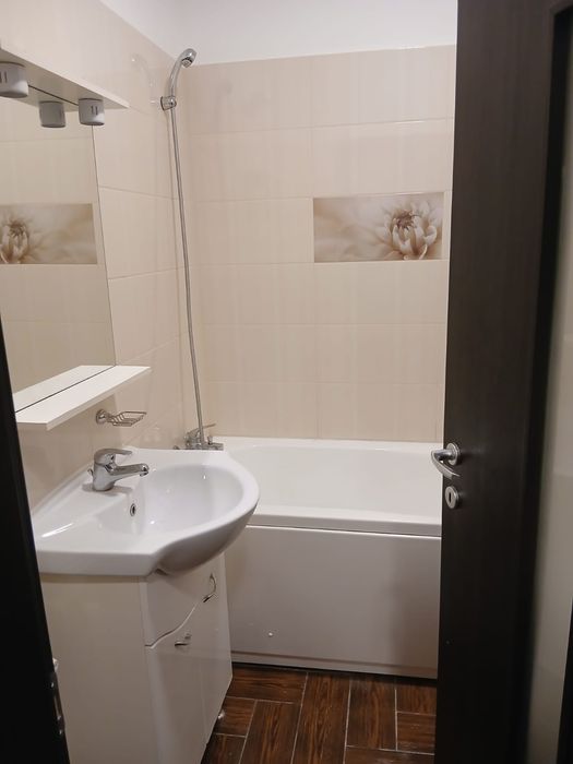 Închiriez apartament 2 camere în Militari Residence strada Tineretului